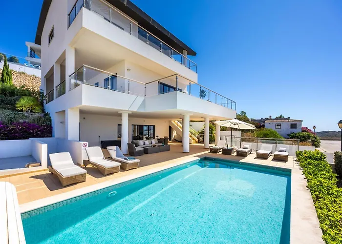 Azure Serenity Villa At Quinta Da Fortaleza