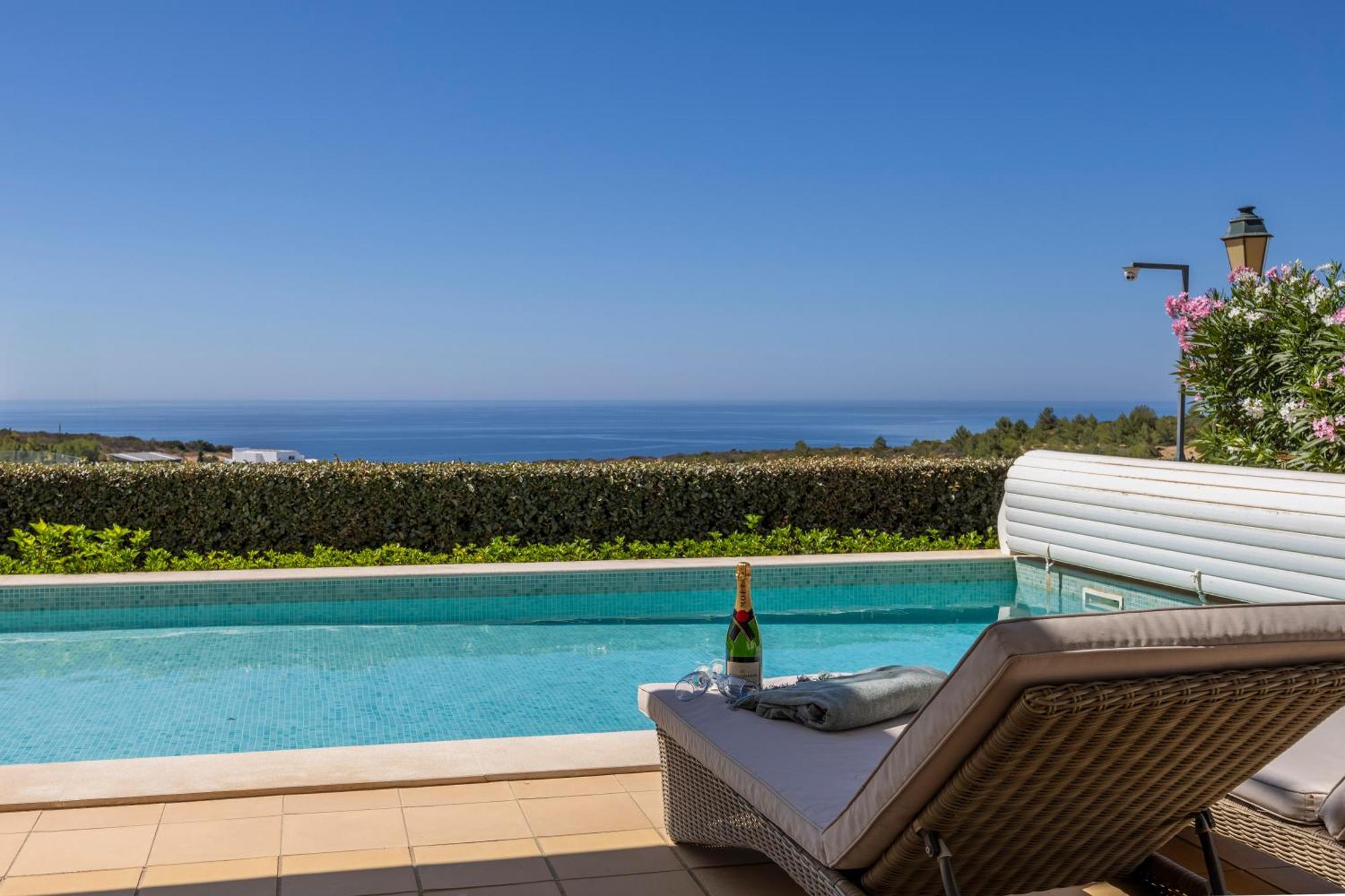 Azure Serenity At Quinta Da Fortaleza * Burgau